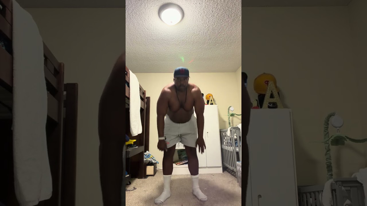 100 Navy Seal Burpees #weightloss #weightlossjourney #calisthenics #burpees 