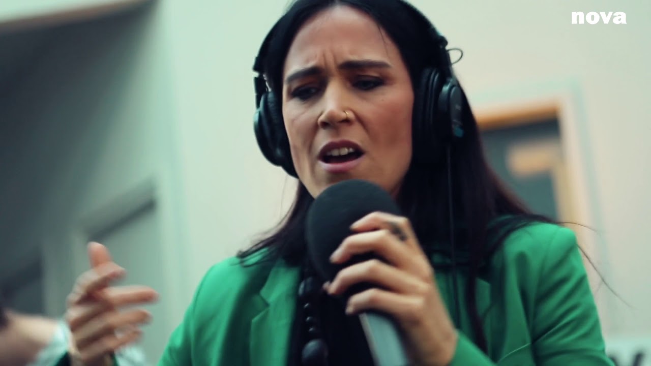 Rone feat La Chica - Wave | Live Plus Près De Toi