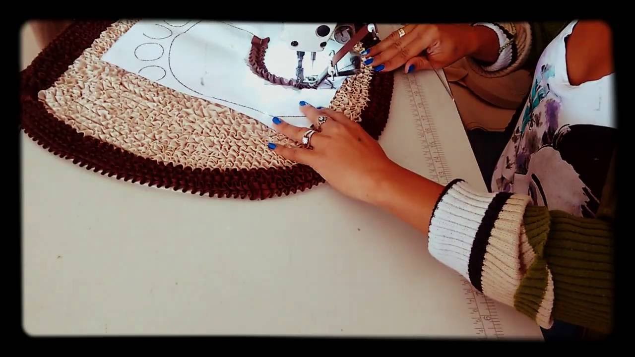 fazendo o desenho por cima do tapete de Frufru (parte 1)