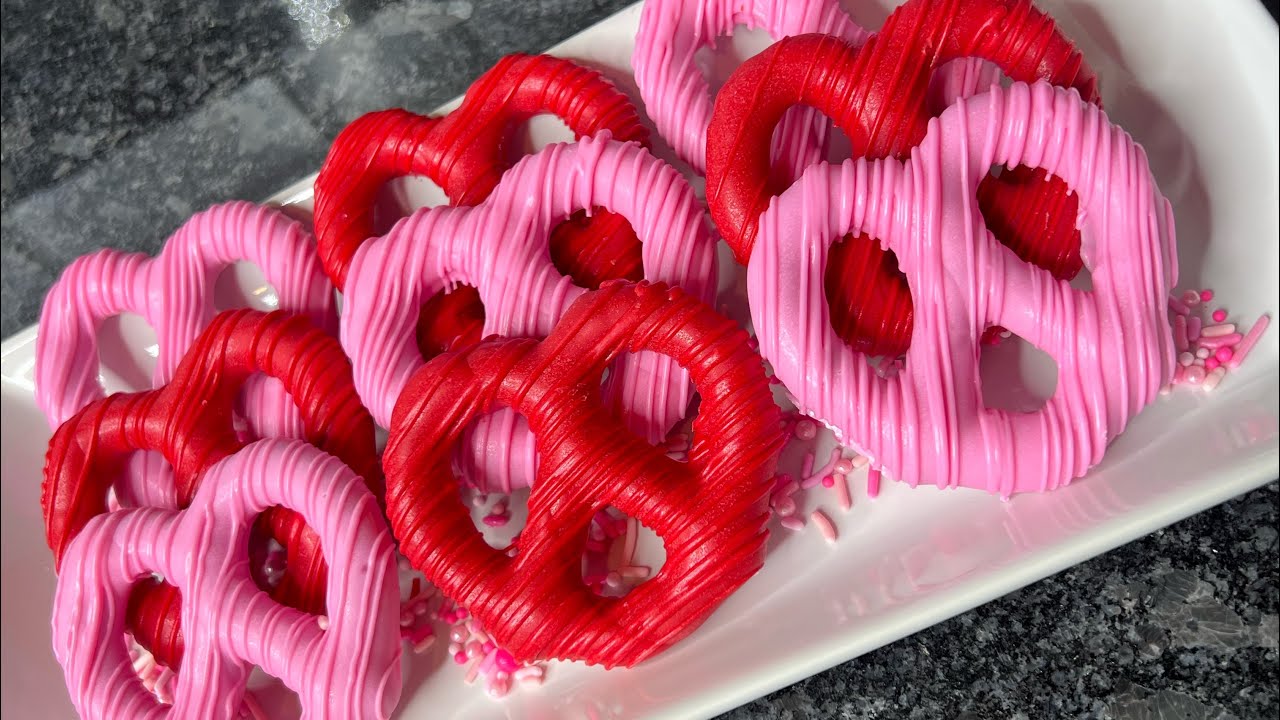 How to Dip & Drizzle Chocolate Covered Pretzels | Easy Tutorial