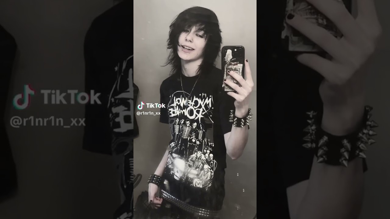 ☆Emo/Scene TikTok's because I'm seeing PTV this month☆