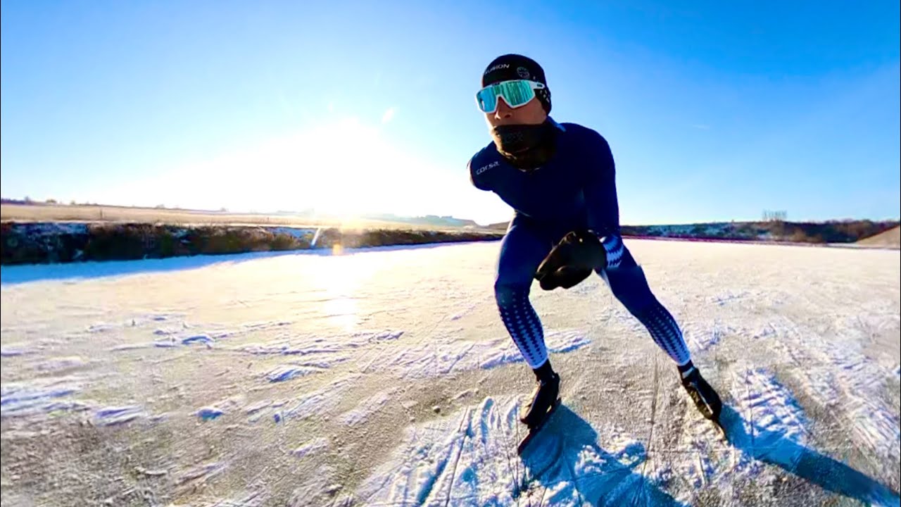 Frozen Lake Speed Skating with a Professional - Viktor Thorup (Roskilde, Denmark)