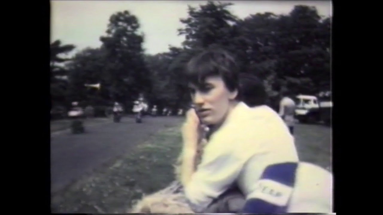 Classic Motorcycle Racing footage: 1982 Aberdare Park Road Races