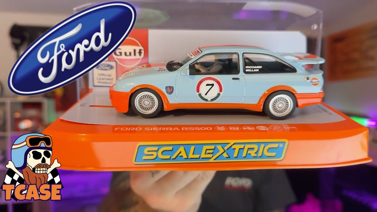 Unboxing & Lapping Scalextric Ford Sierra RS500 - Gulf Edition - Richard Millar 1/32 Slot Car