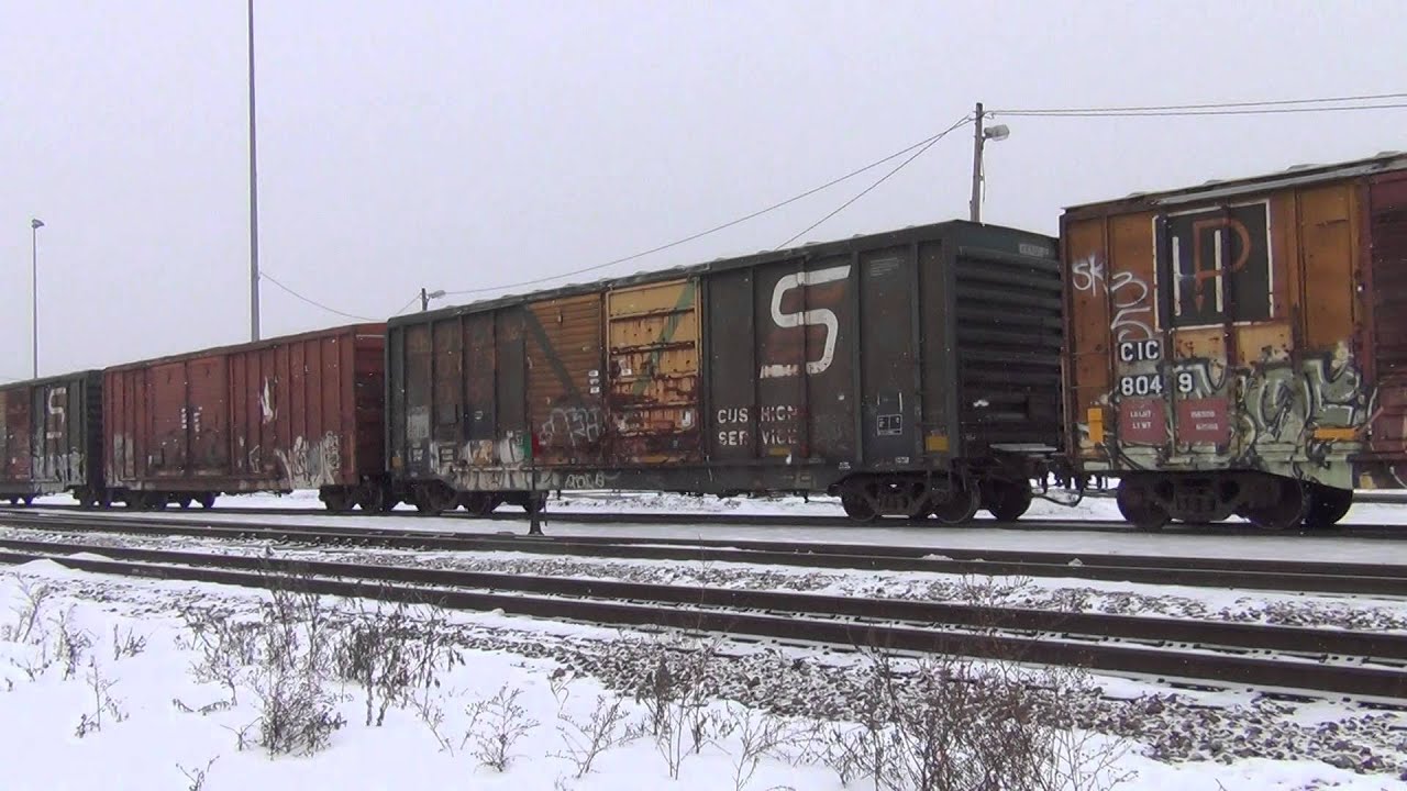 VERY OLD BOX CARS OF RAIL ROADS I HAVE NEVER SEEN TRAIN LOCOMOTIVE
