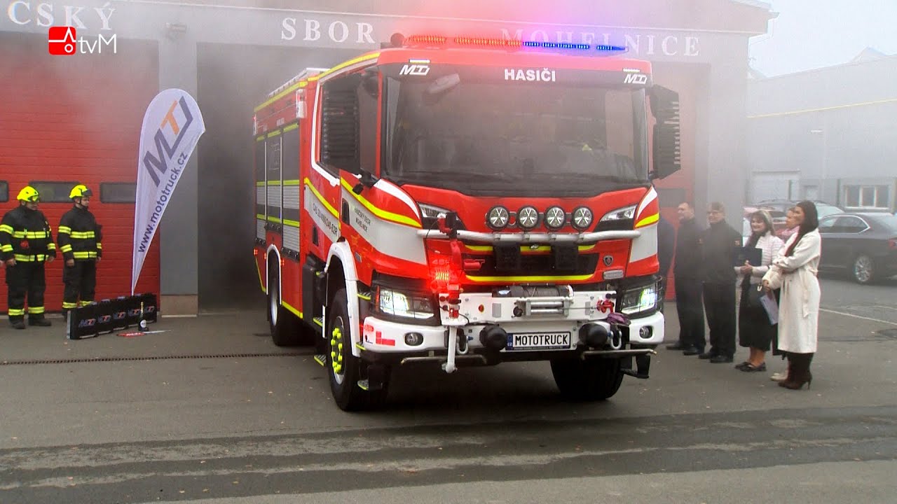 Mohelničtí hasiči mají nové auto