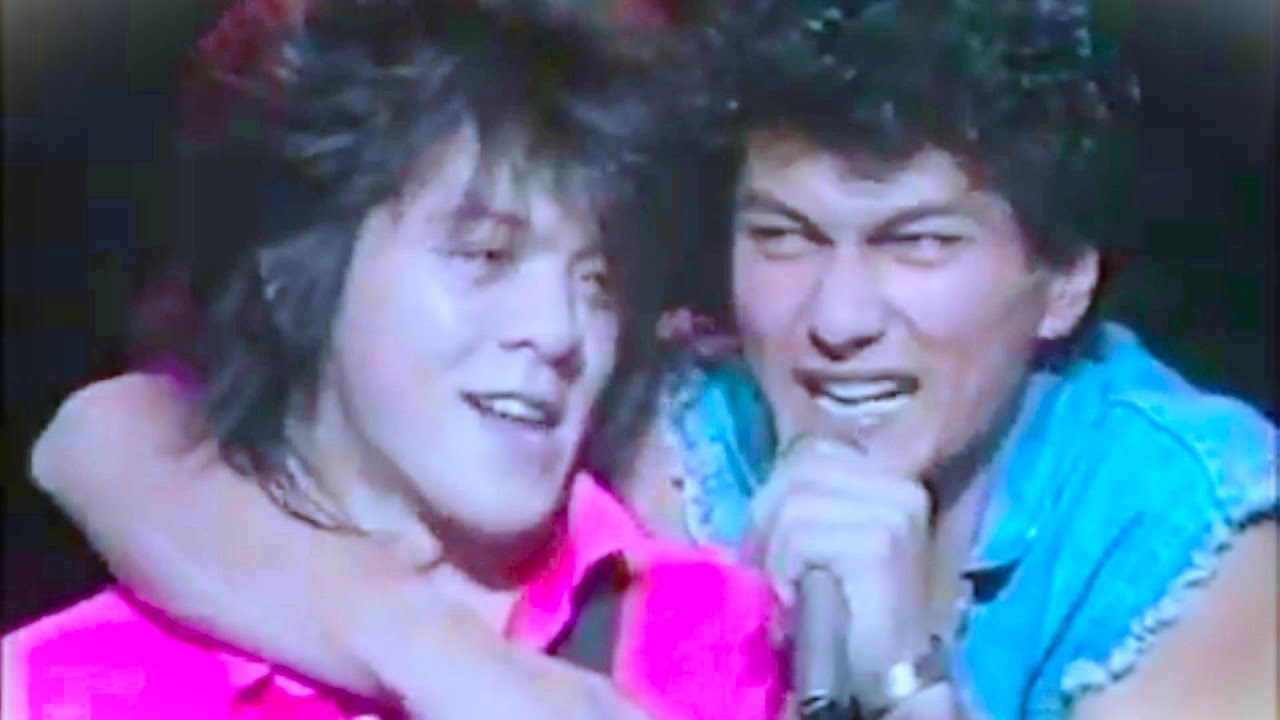 清水宏次朗　昭和56年（1981）高校中退→１６歳 日本コロムビア「歌手ﾃﾞﾋﾞｭｰ」→ワーナーミュージック移籍「バンド結成」→俳優（代表作 ビーバップ ハイスクール）→俳優兼バンド活動→闘病→復活