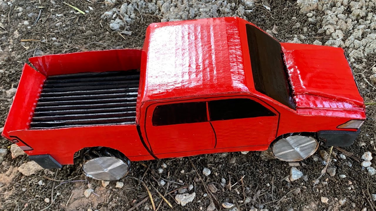Dodge ram de papelão - artesanato