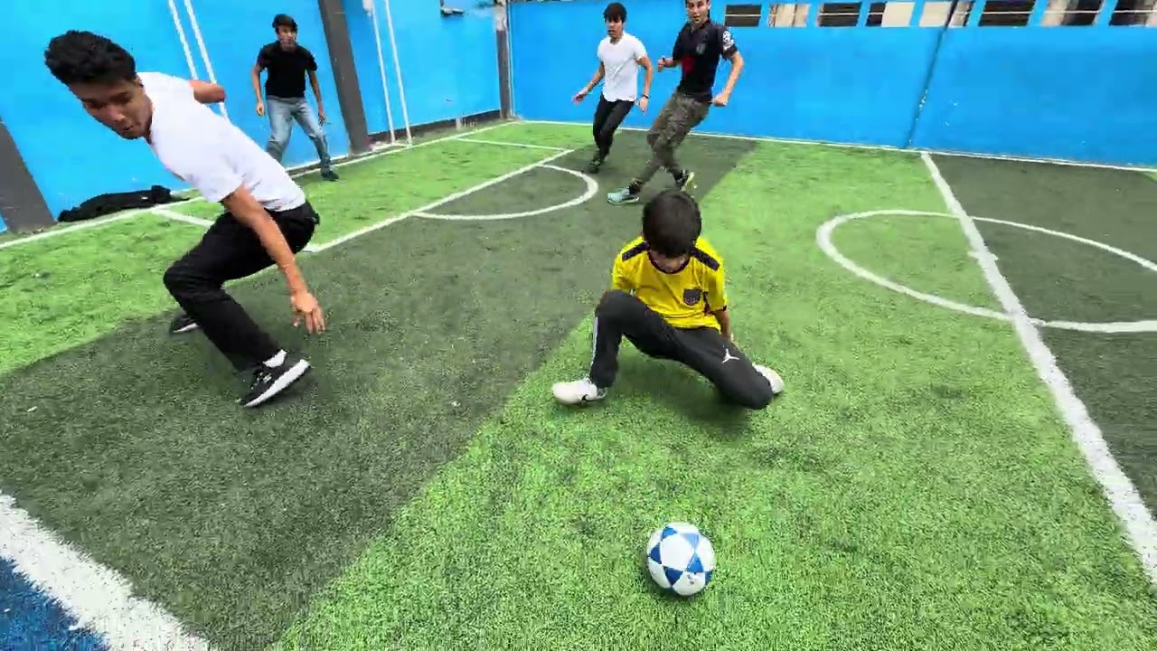 (PARTE 1) Real Madrid vs Dortmund | Fase de grupos - GENIAL CUP