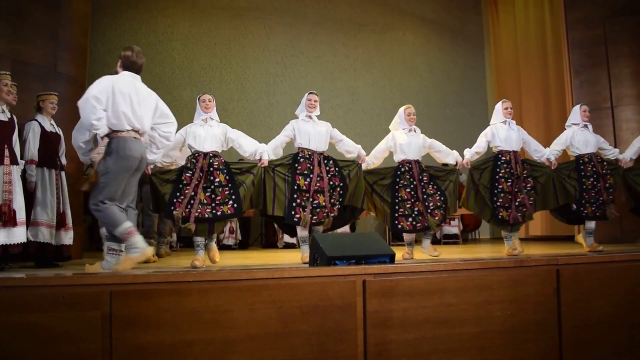 Dainų ir šokių ansamblis "Šviesa"- Kūlimo šokis