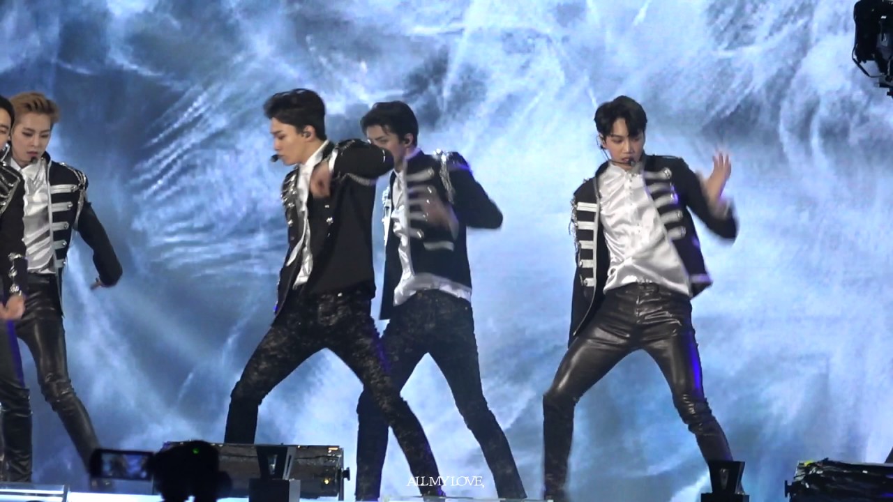 170114 Golden Disk Awards EXO - MONSTER  SEHUN FOCUS