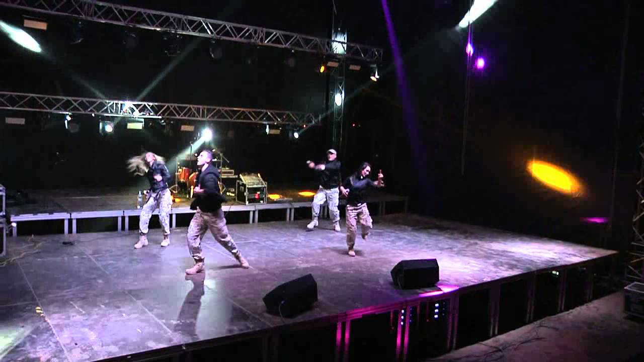 Żuromińskie Centrum Handlowe 2 Urodziny (22.11.2014) KONCERT BASTA