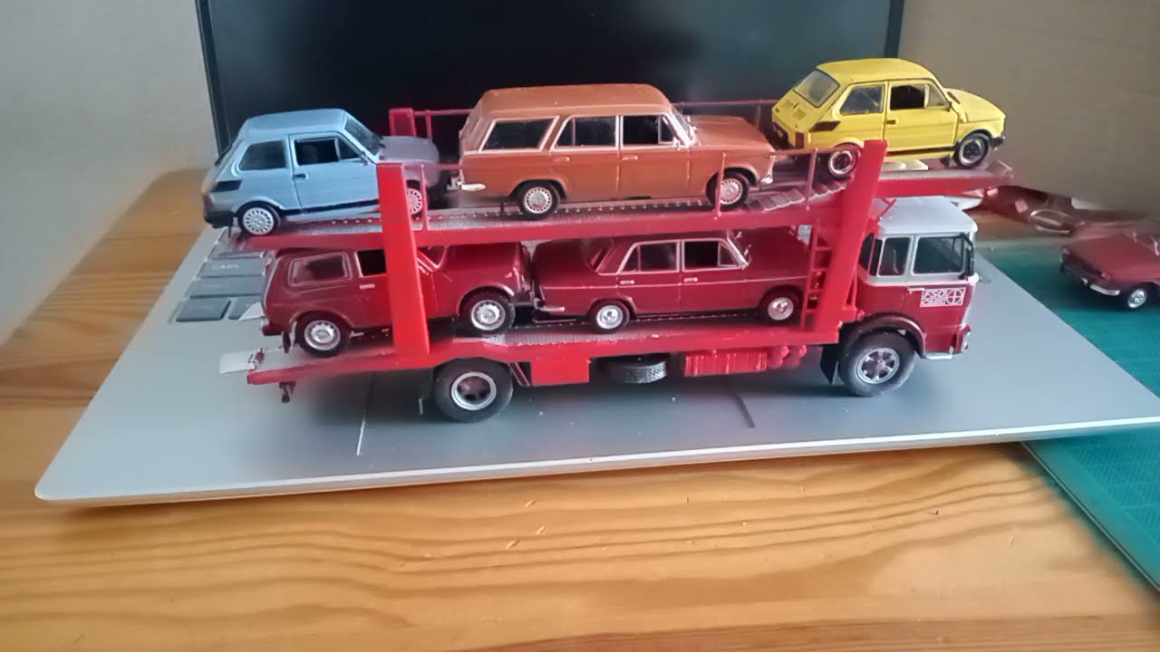 Fiat 684N łączy Kultowe ciężarówki z epoki PRL i Kultowe auta PRL - modele w skali 1:43