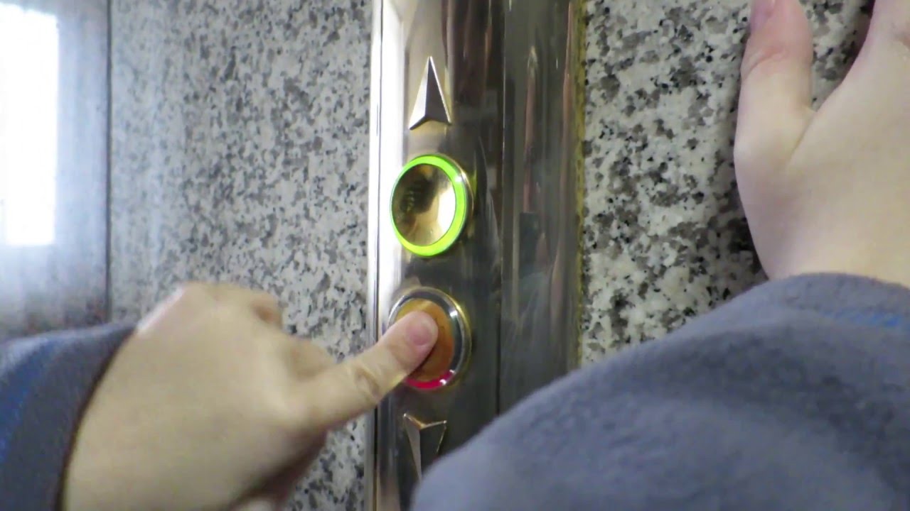 two Otis 2000 elevators@Hotel Holiday Inn, Bratislava