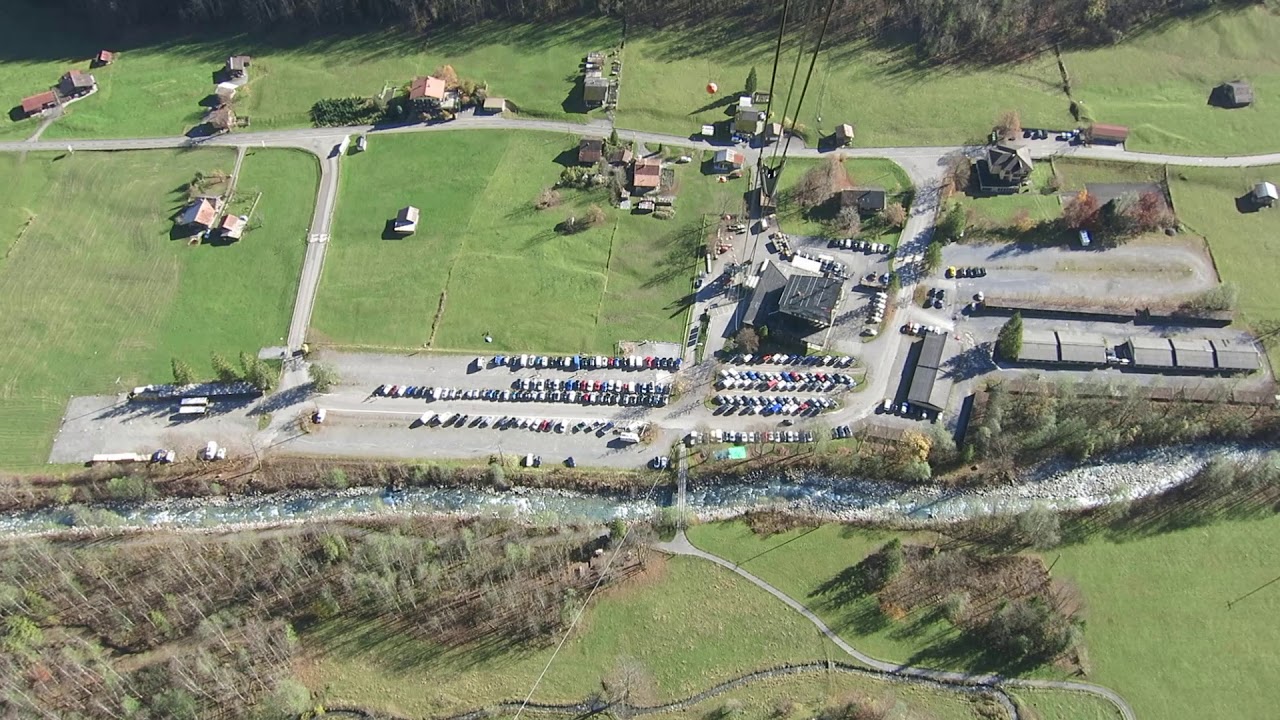 Stechelberg - Mürren direkte Transportbahn Talfahrt steilste Luftseilbahn der Welt - cable car