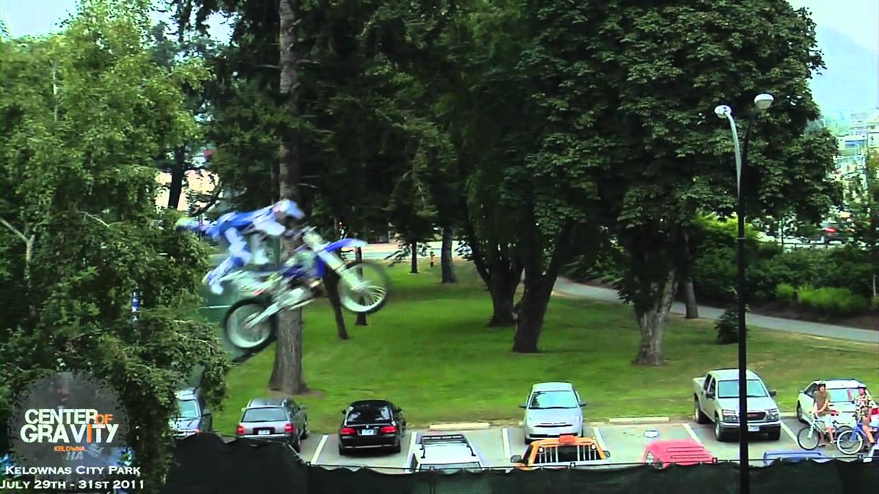 Dirt Zone FMX  ll  CENTER OF GRAVITY 2010