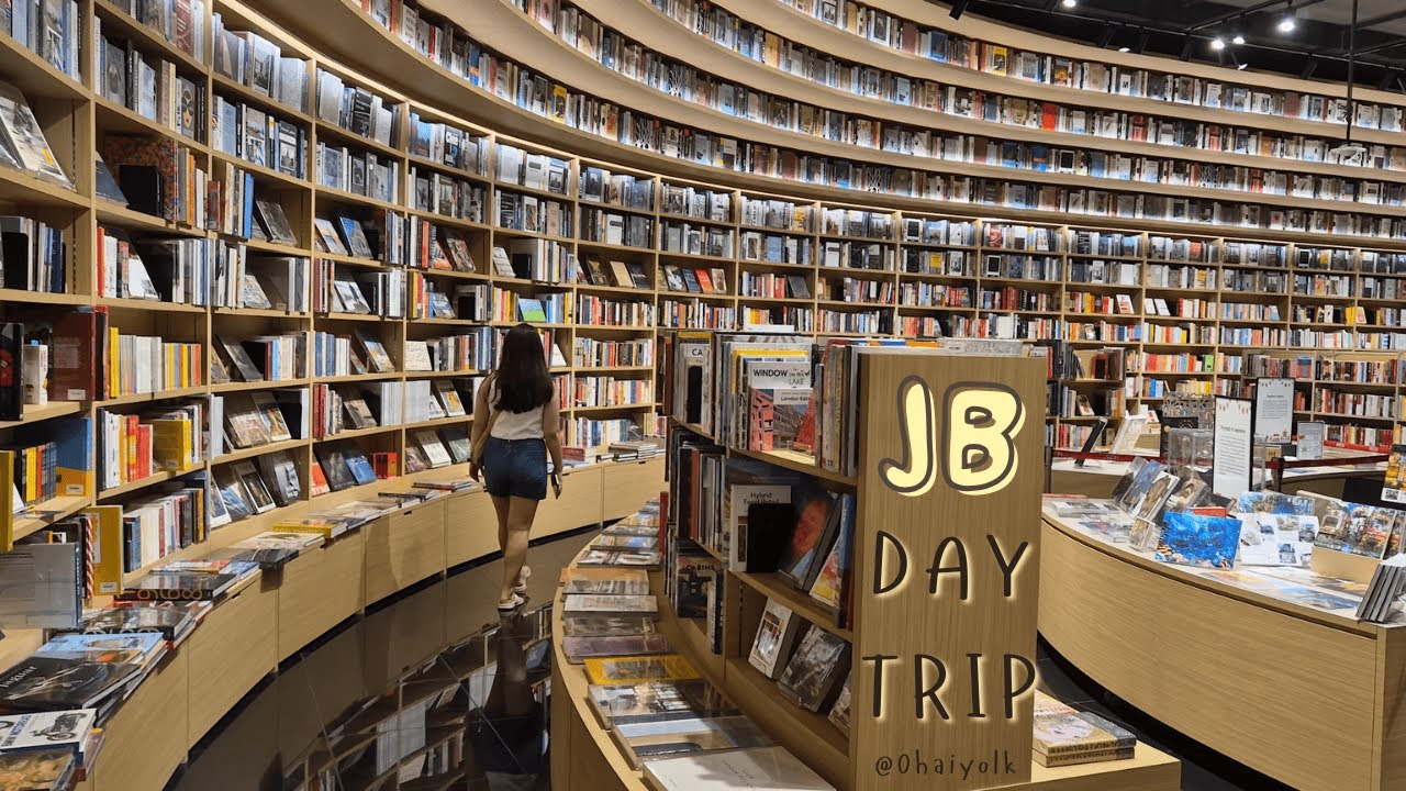 Day Trip to JB, Japanese Mega Bookstore, TCM Massage, Food Truck Beancurd | Malaysia Vlog