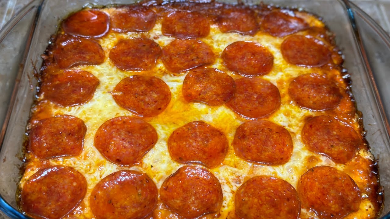 EASY PEPPERONI PIZZA DIP THAT YOU HAVE TO MAKE!