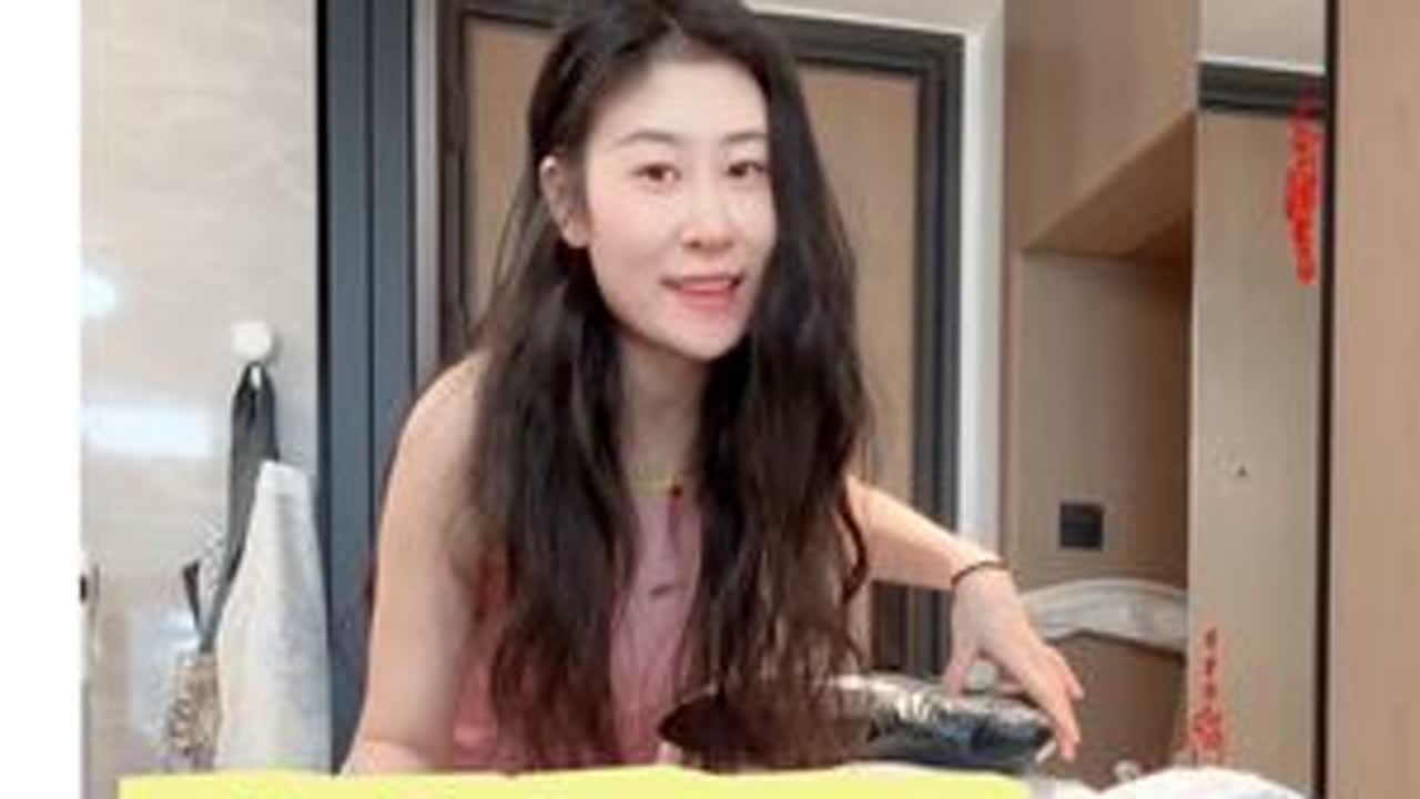 又给宝儿买了新绘本还有一些宝宝用品～来个开箱分享 因为每次买宝宝用品都是我做攻略买的 所以几乎没有踩雷～ 宝宝绘本真的太好看了哈哈#宝宝玩具 #早教 #带娃 #宝妈