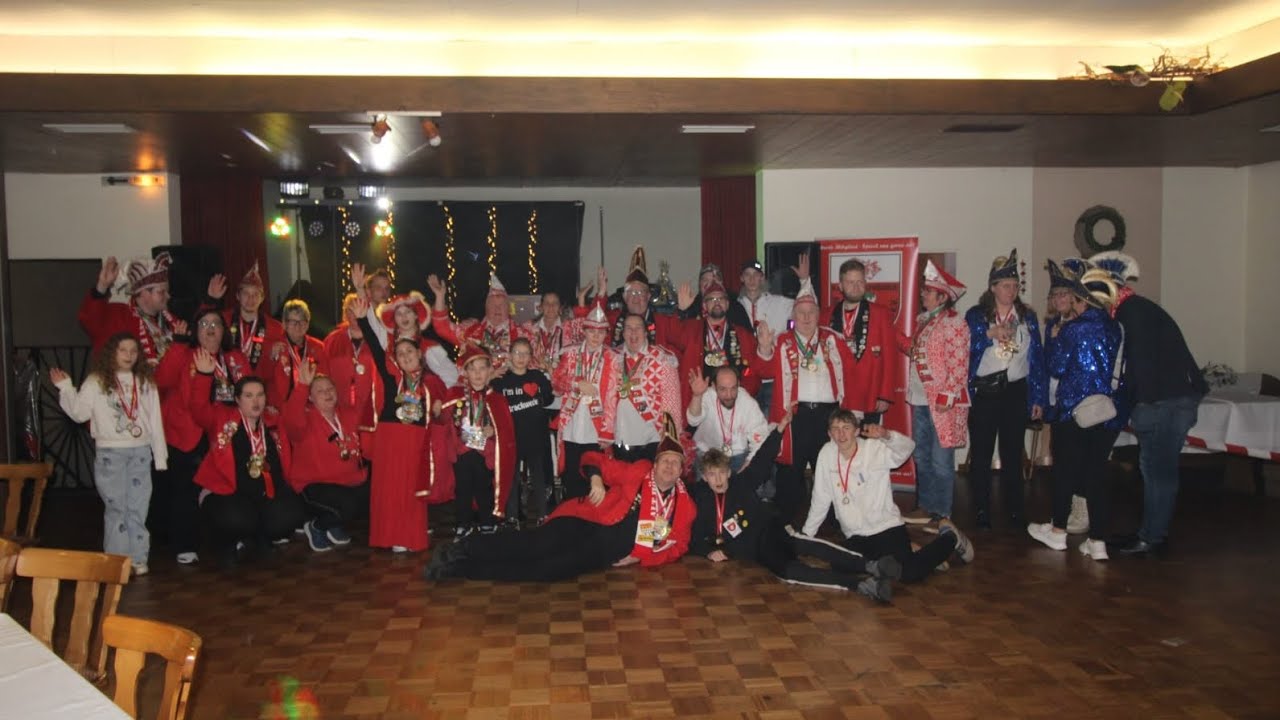 CRAZY AFTERMOVIE CV De Tobies KFF Furstenau Jaaroverzicht #optocht #karneval #Carnavalsoptocht 