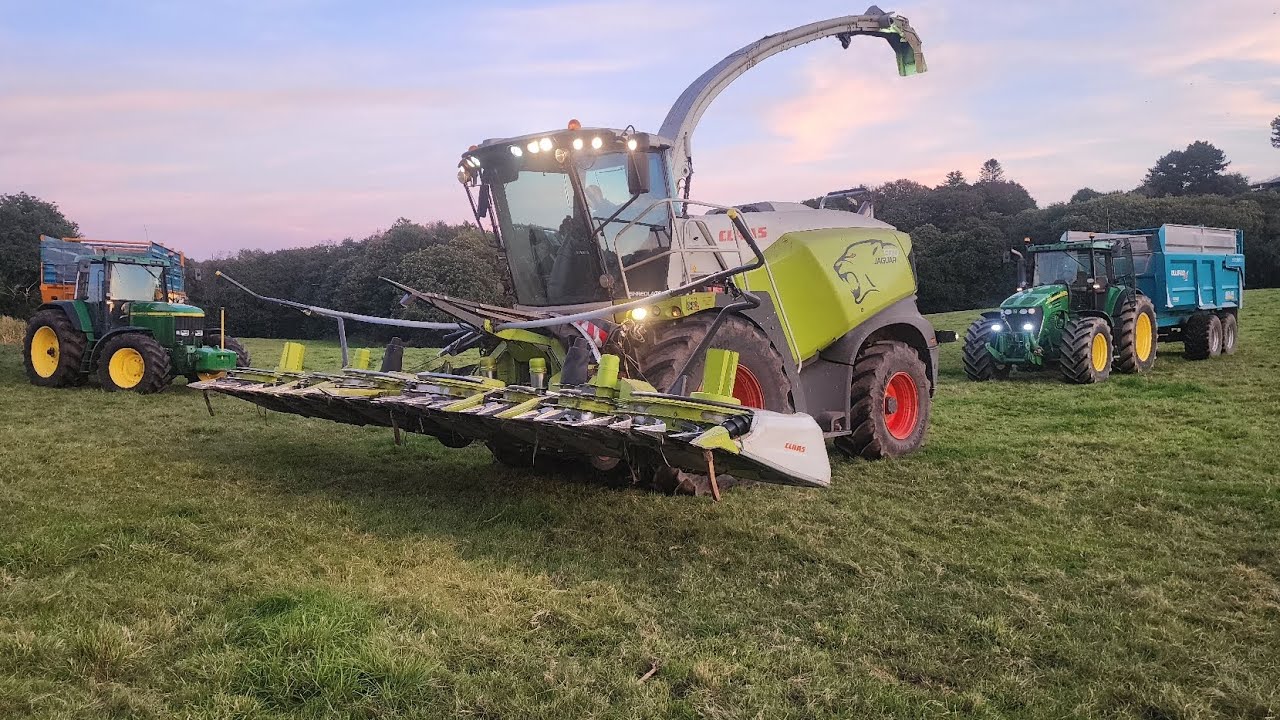 7810 7920  ensilage maïs 2023