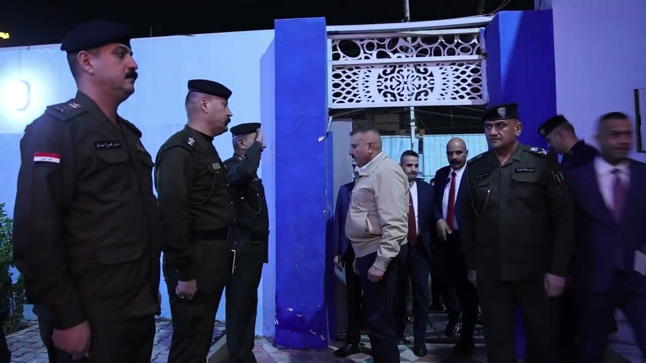وزير الداخلية السيد عبد الأمير الشمري، يجري جولة تفتيشية مسائية