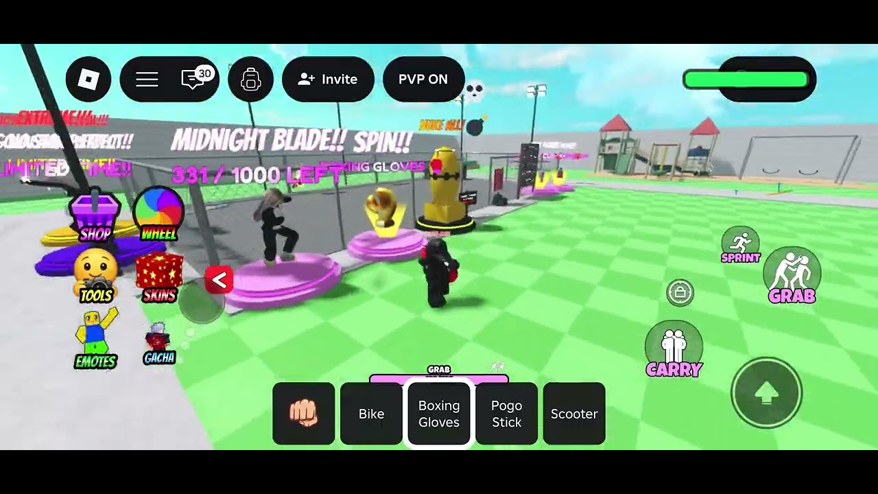 Playing Hug fight in Roblox Gameplay😼😹