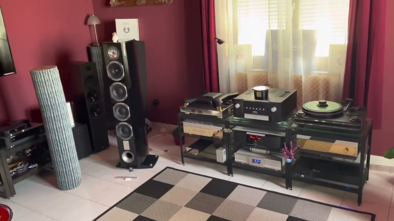 Mark Levinson No.5101, Mark Levinson No.585, Triangle Magellan Quatour. www.nlaudio.hu +36309571854