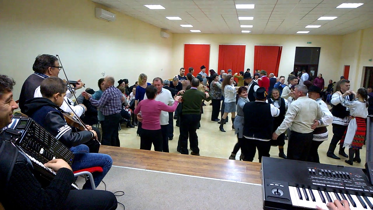 Joc in Somesul Rece jud. Cluj cu Sandorica Ciurcui