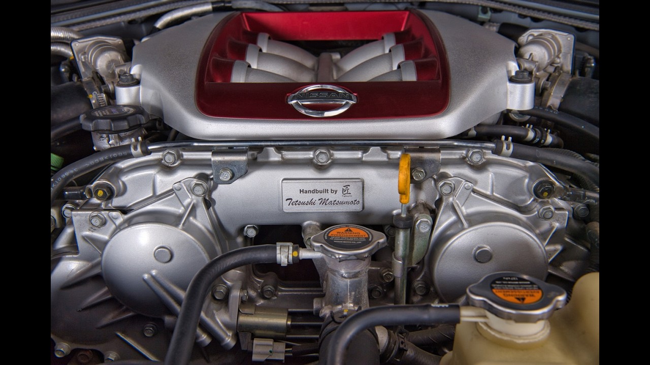 2016 Nissan GT-R Black Edition Cold Start