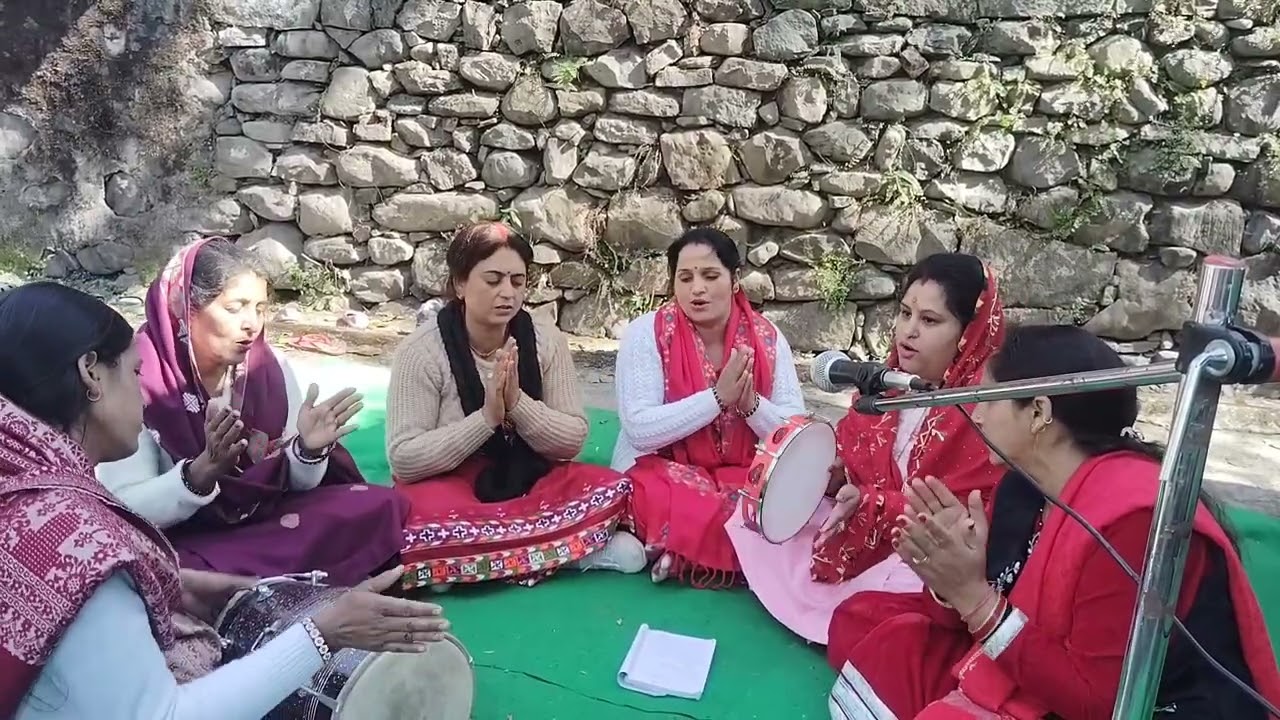 आज गए थे हम एक छोटा सा प्रोग्राम देने के लिए#लॉन्ग वीडियो#वीडियो अच्छी लगेतोलाइक शेयर सब्सक्राइबकरे