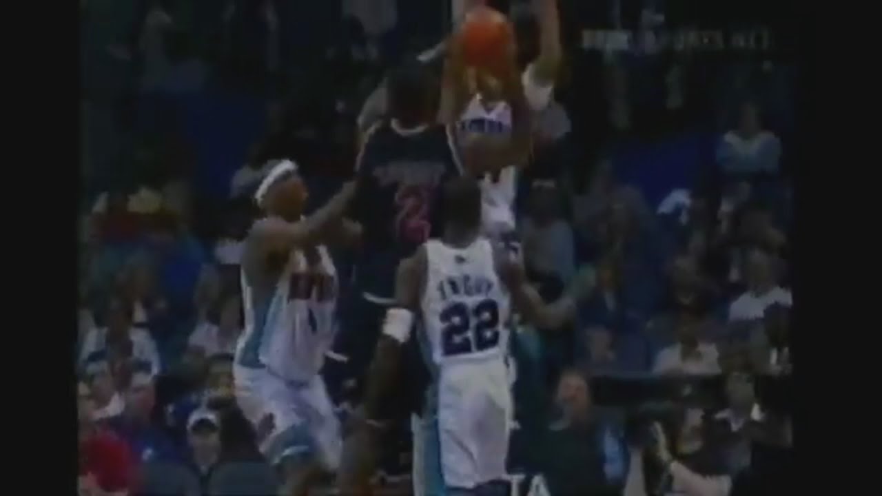 Eddy Curry 21 Points @ Grizzlies, 2002-03.