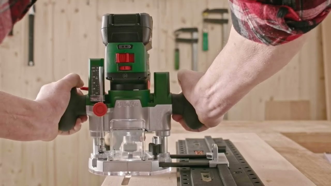 Cordless Trim Router | AdvancedTrim Router 18V Plunge Base | Bosch Home and Garden