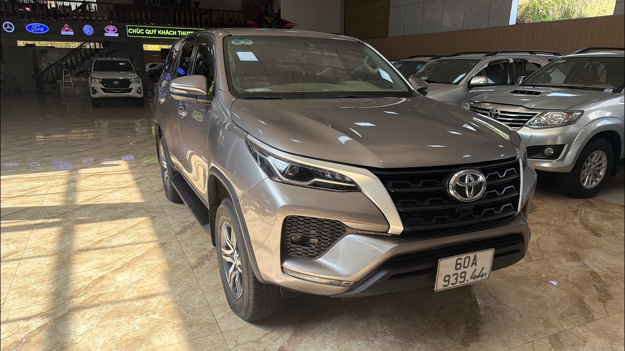 Toyota Fotuner 2021 máy dầu-790tr