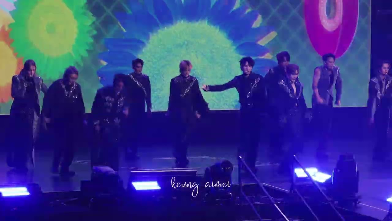 4K Mirror First Day 1.1.2026 《IGNITED》 《DNA is U》 （本為Mama舞台編排）