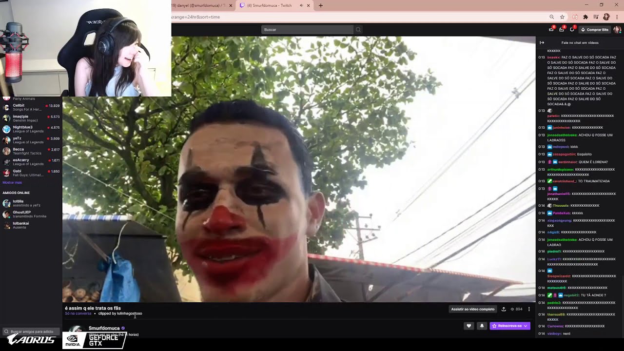 MAYUMI LOL REAGINDO AO MUCALOL DE CORINGA