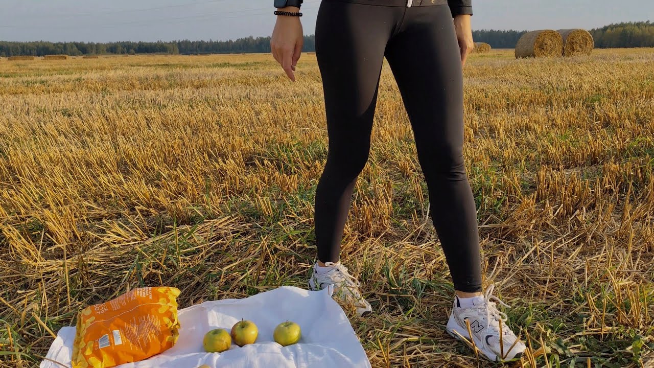 SNEAKERS NEW BALANCE 530 CRUSH FOOD. SHOE PLAY. #crush #newbalance