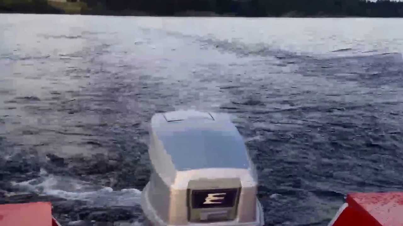 B&aring;t med 50hk motor og henger selges