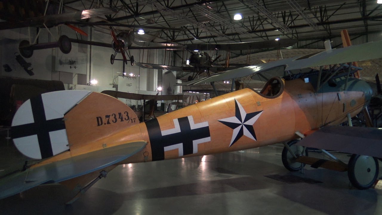 WW1 Related Planes and Artefacts at the RAF Museum London