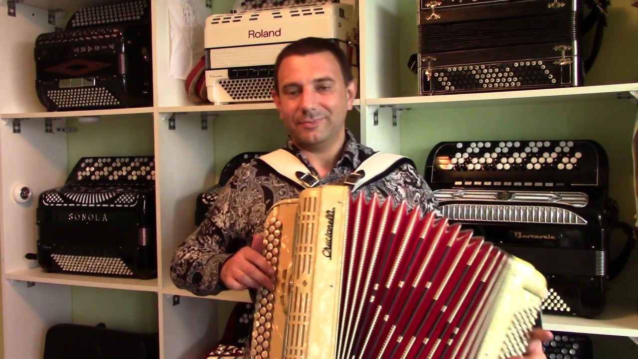 Итальянский красавец ищет хозяина.