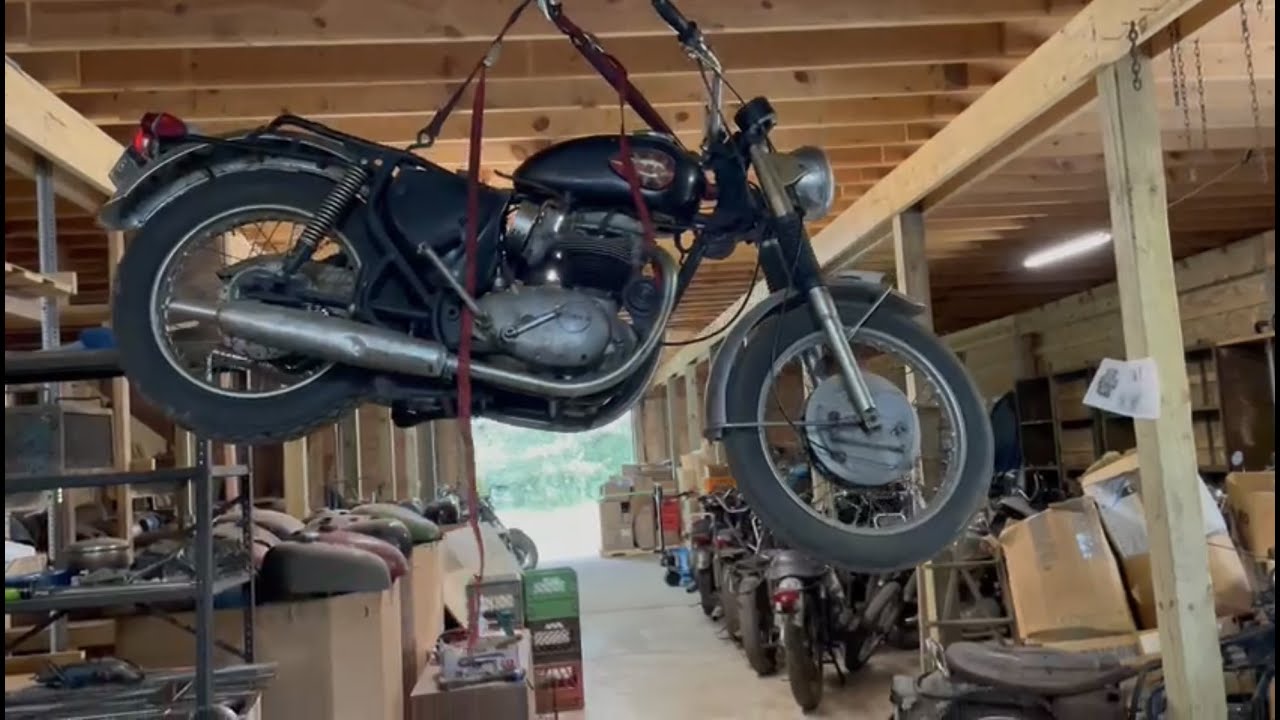 BARN FIND, Part 2! Huge Collection of Classic Motorcycles & Parts, Triumph, BSA, Royal Enfield