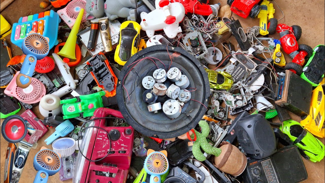 how to make awesome idea / breaking and opening toys motor and fan motor speakers electronics scraps