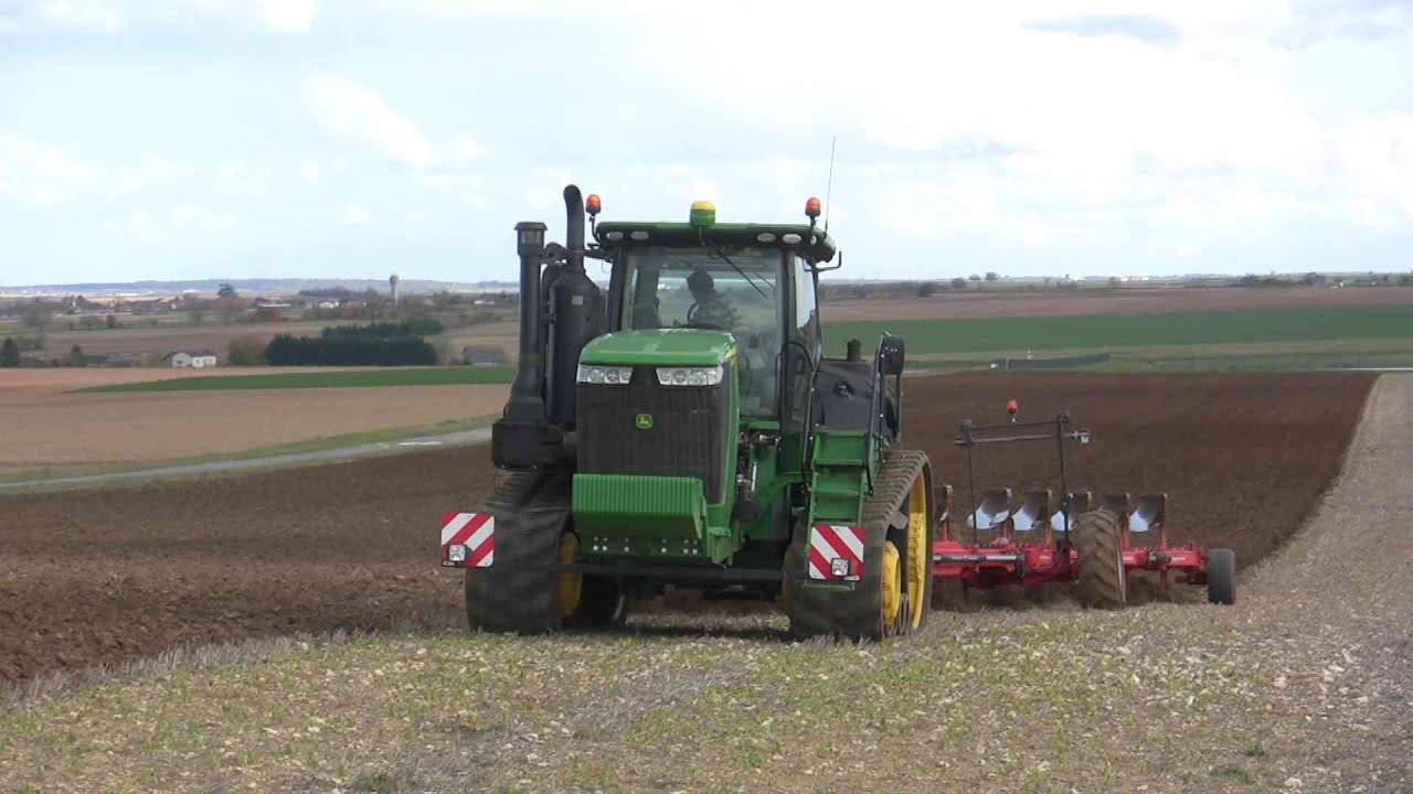 Big ploughing in France John Deere 9570RT GB 13 corps