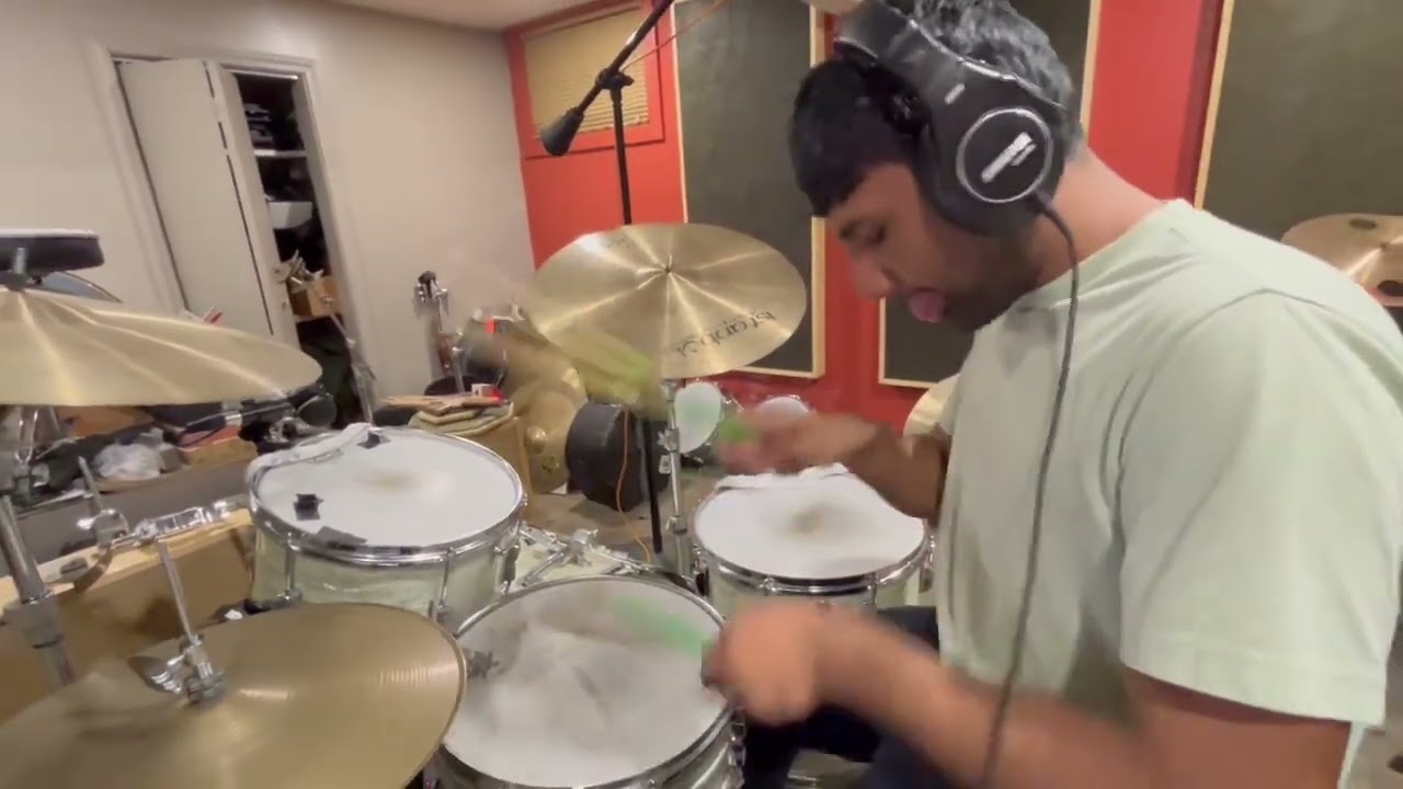 All around me by flyleaf (drum cover)