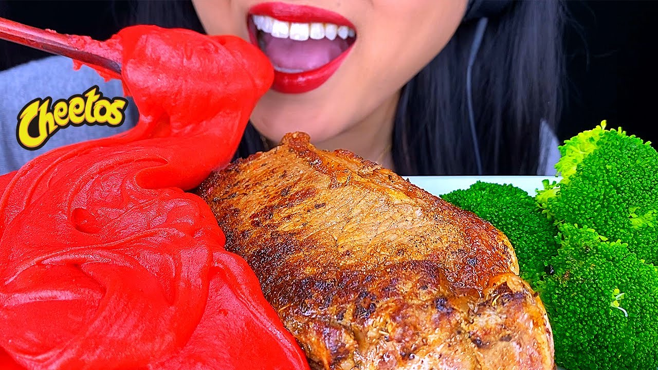 ASMR Steak with Hot CHEETOS Cheese (Soft Eating Sounds) NO TALKING | ASMR Phan