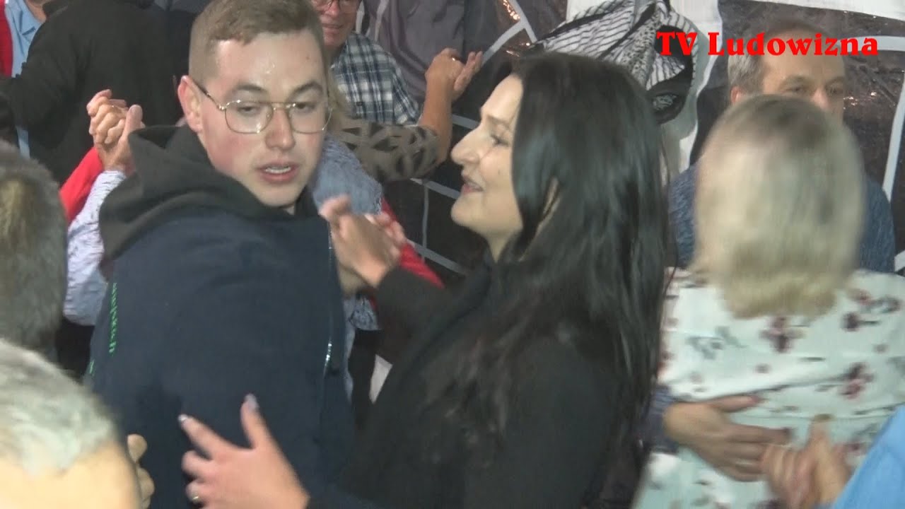 13 10 2024 Młody tancerz polubił Ludowe HULANKI na wiejskich ZABAWACH ! Kapela BURSÓW w Dębinach