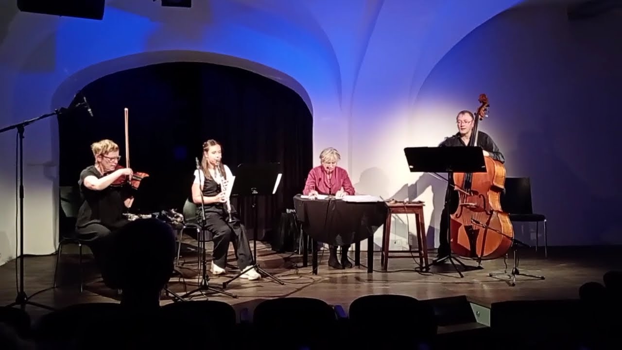 solange wir frei sind... (nafisi & streeruwitz)