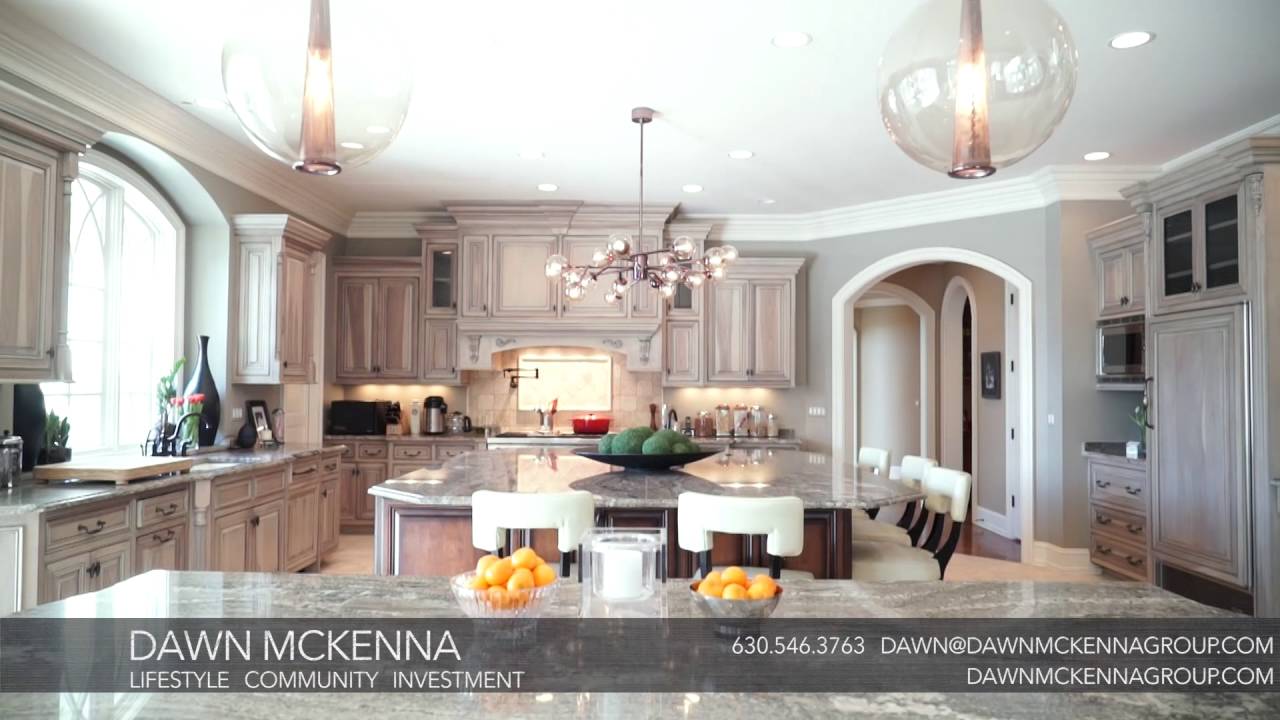 Homes For Sale 89 Cabernet Court Burr Ridge, Illlinois Dawn McKenna Coldwell Banker