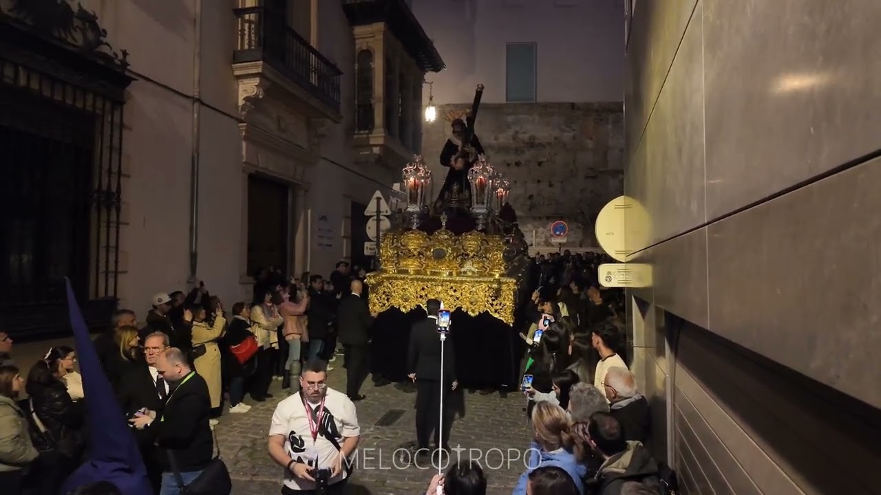 [4K] NAZARENO POR CALLE ANCHA DE LA VIRGEN | GRANADA 2025