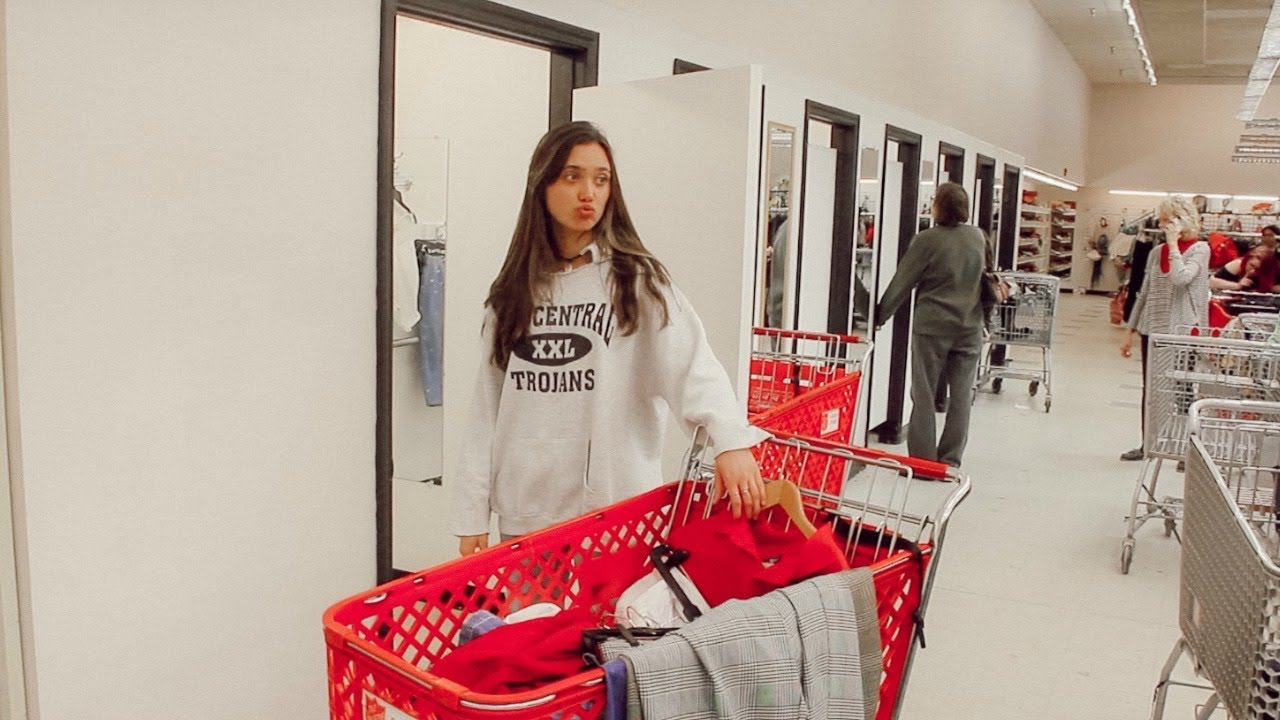 Thrift shopping with Hannah!